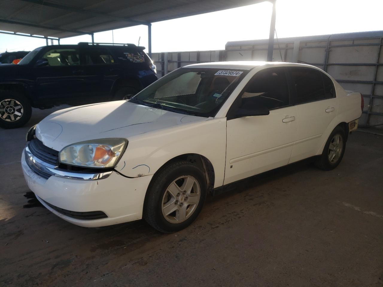 Salvage Chevrolet Malibu Image