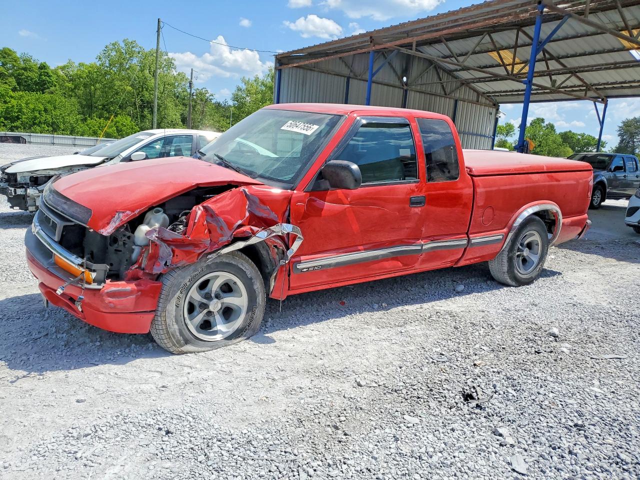 Salvage Chevrolet S-10 Image