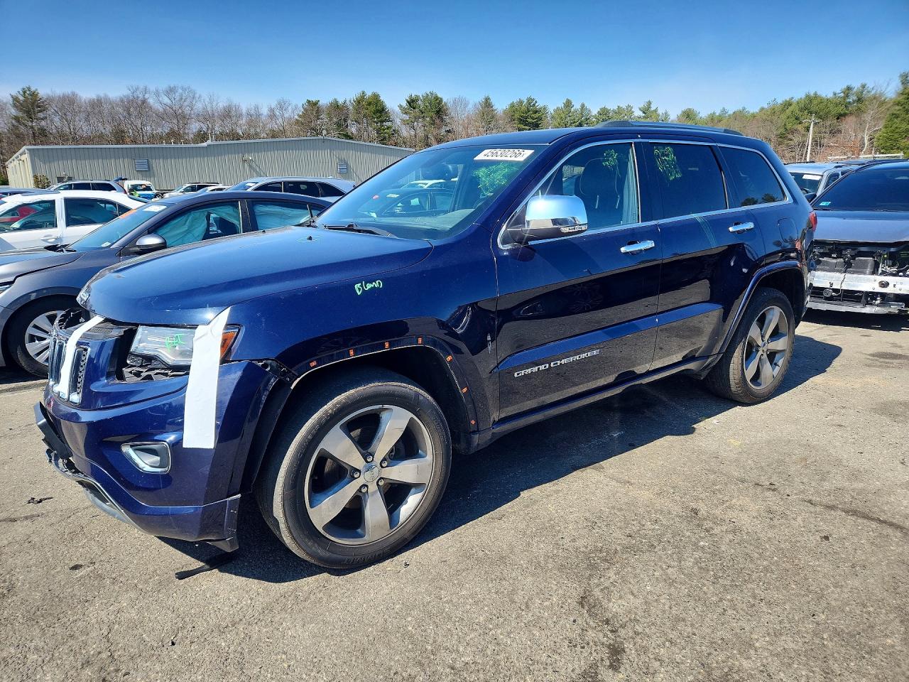 Salvage Jeep Grand Cherokee Image