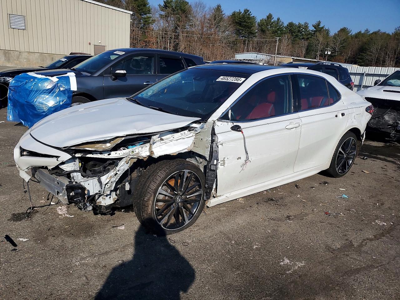 Salvage Toyota Camry Image
