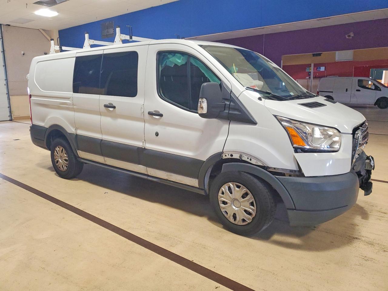Ford Transit T-250
