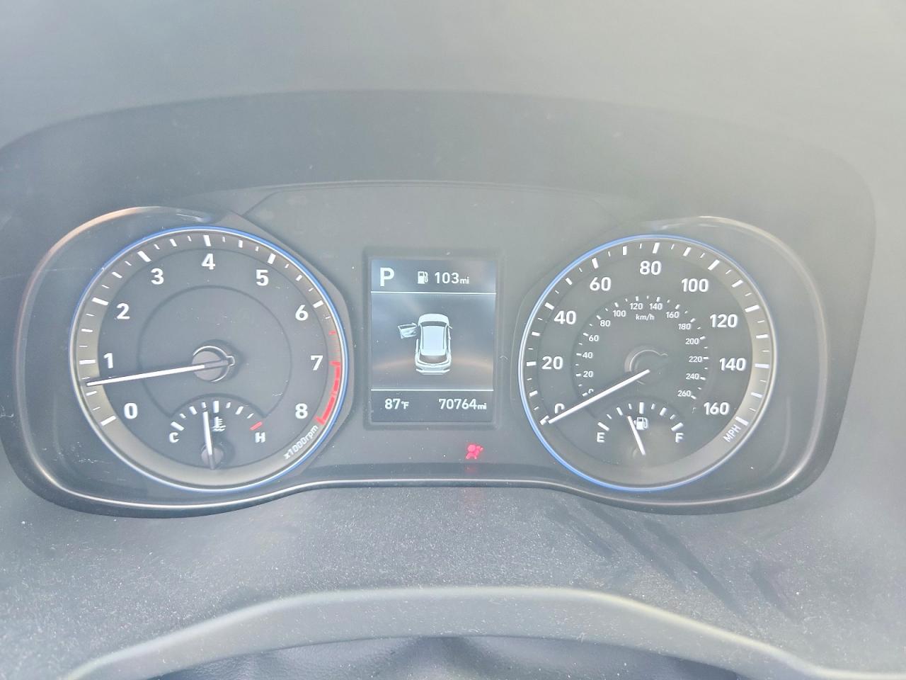 Hyundai KONA Sel