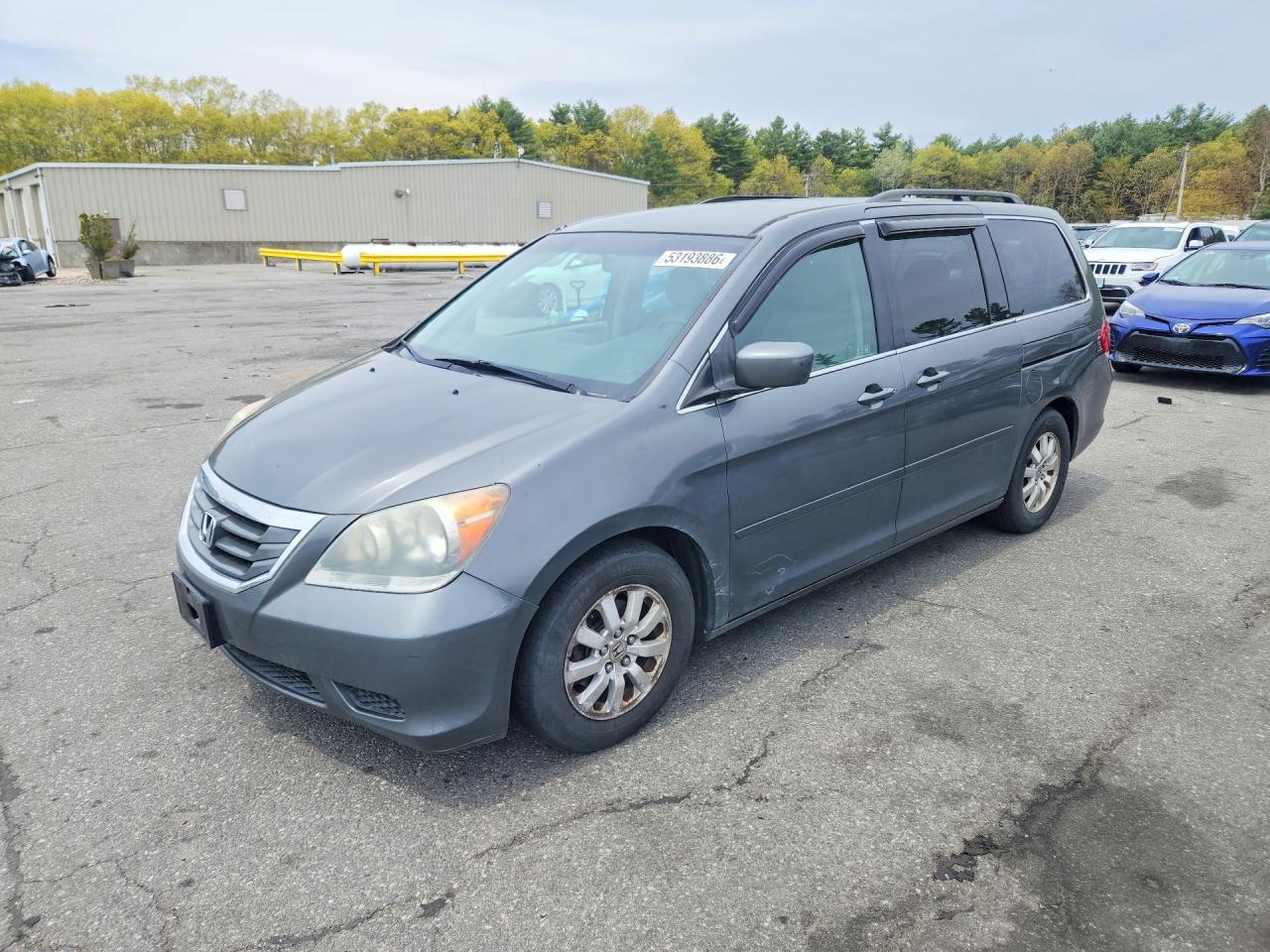 Salvage Honda Odyssey Image