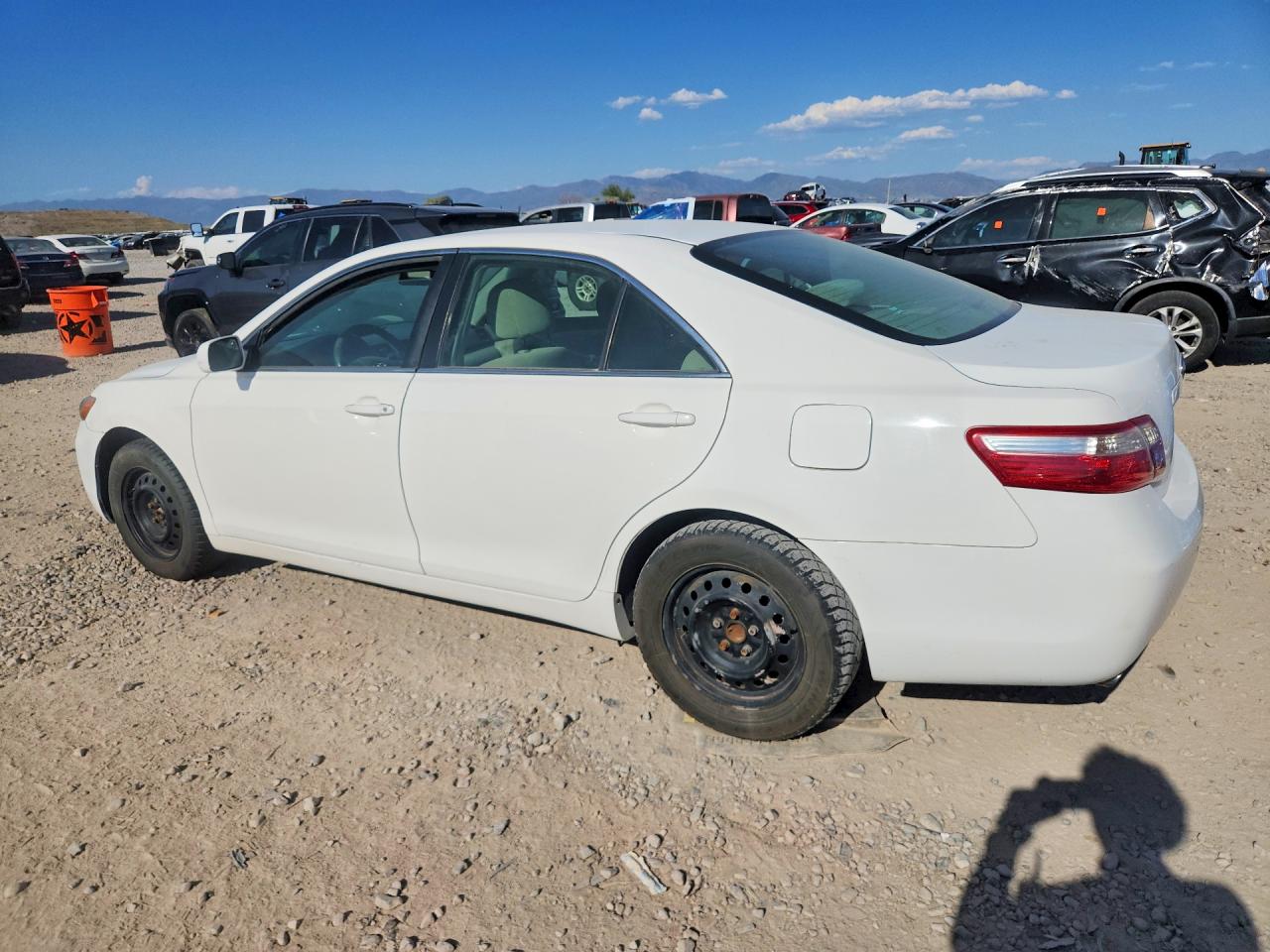 Toyota Camry Le V6