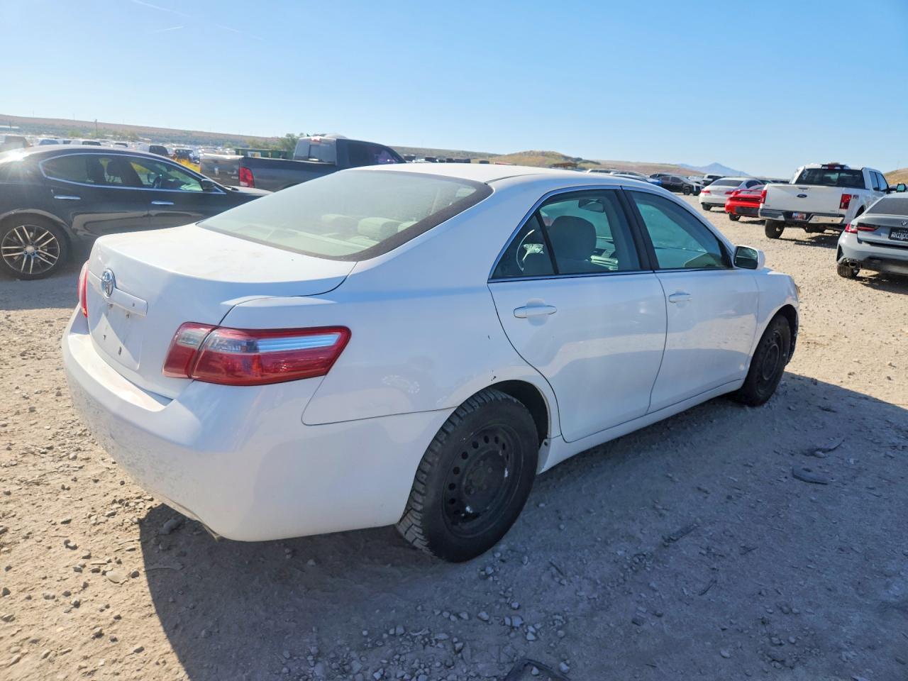 Toyota Camry Le V6