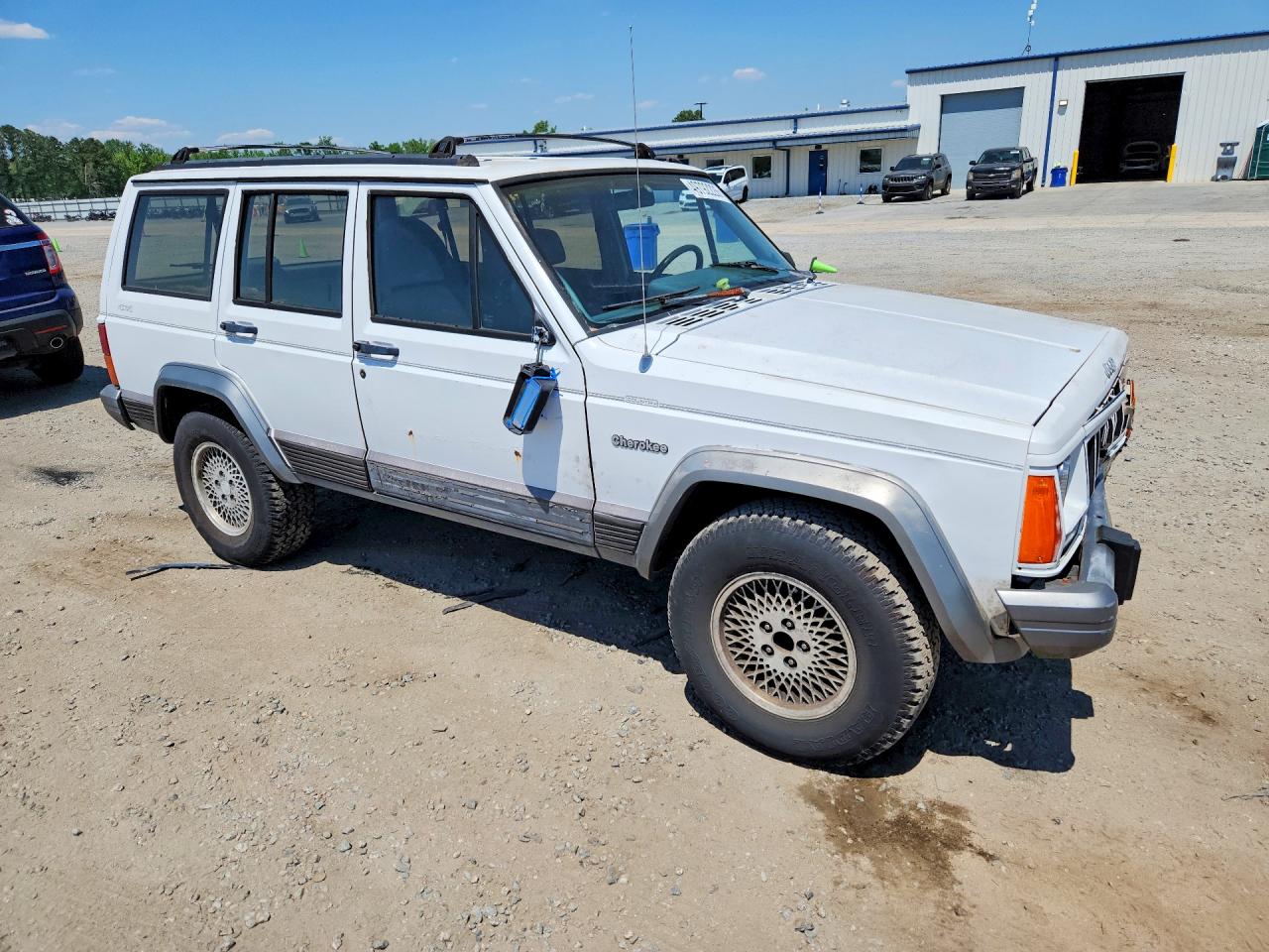 Jeep Cherokee Country