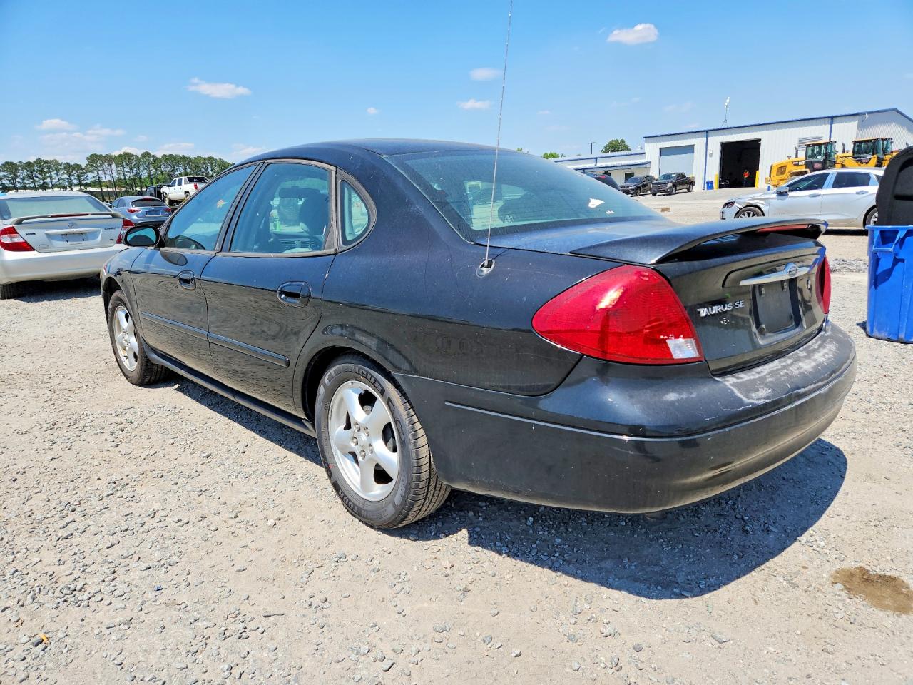 Ford Taurus