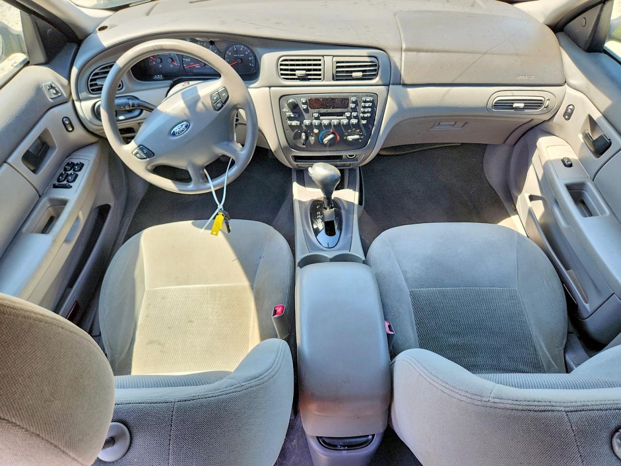 Ford Taurus