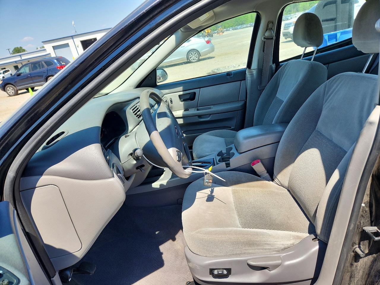 Ford Taurus