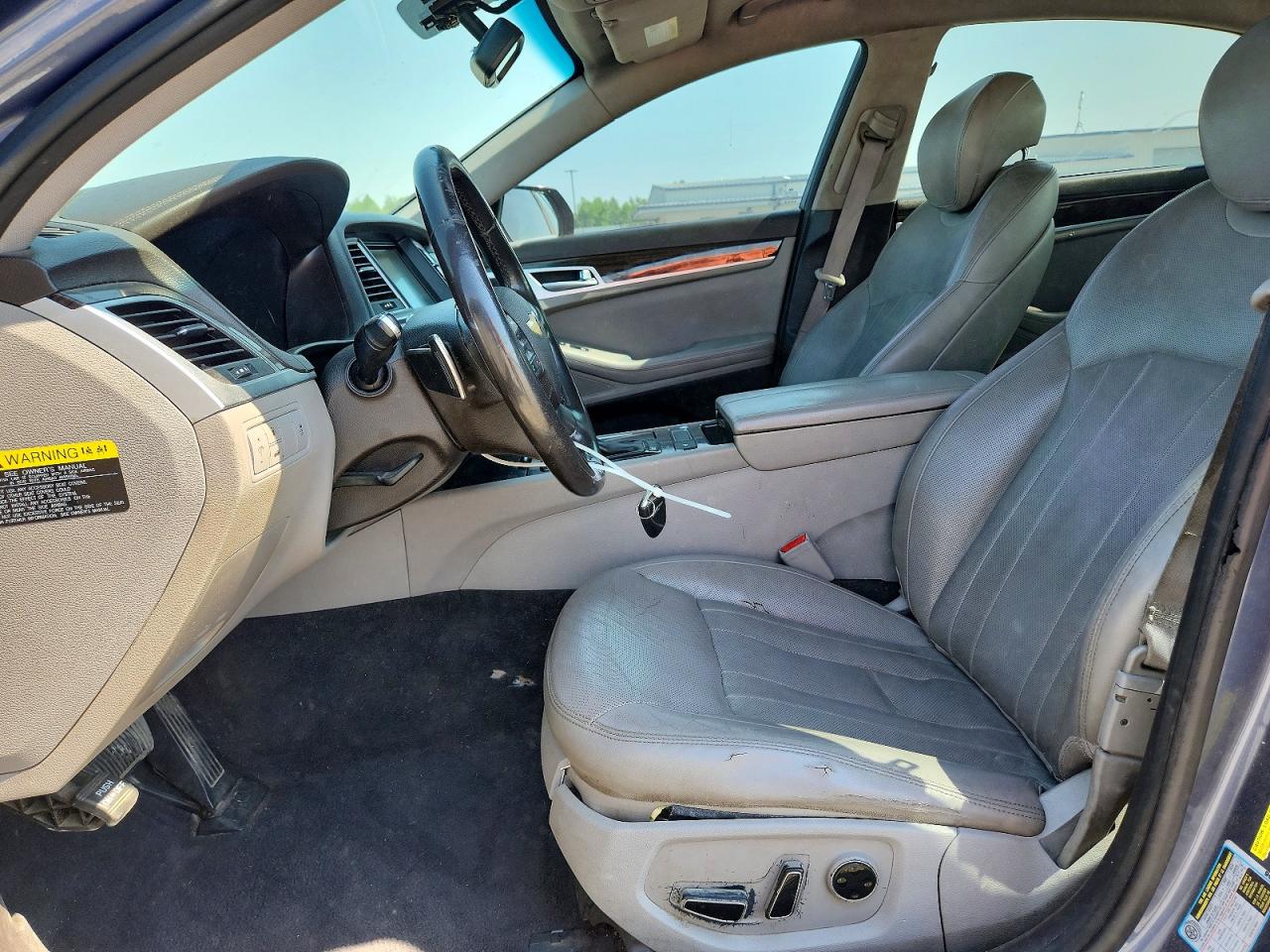 Hyundai Genesis 3.8l