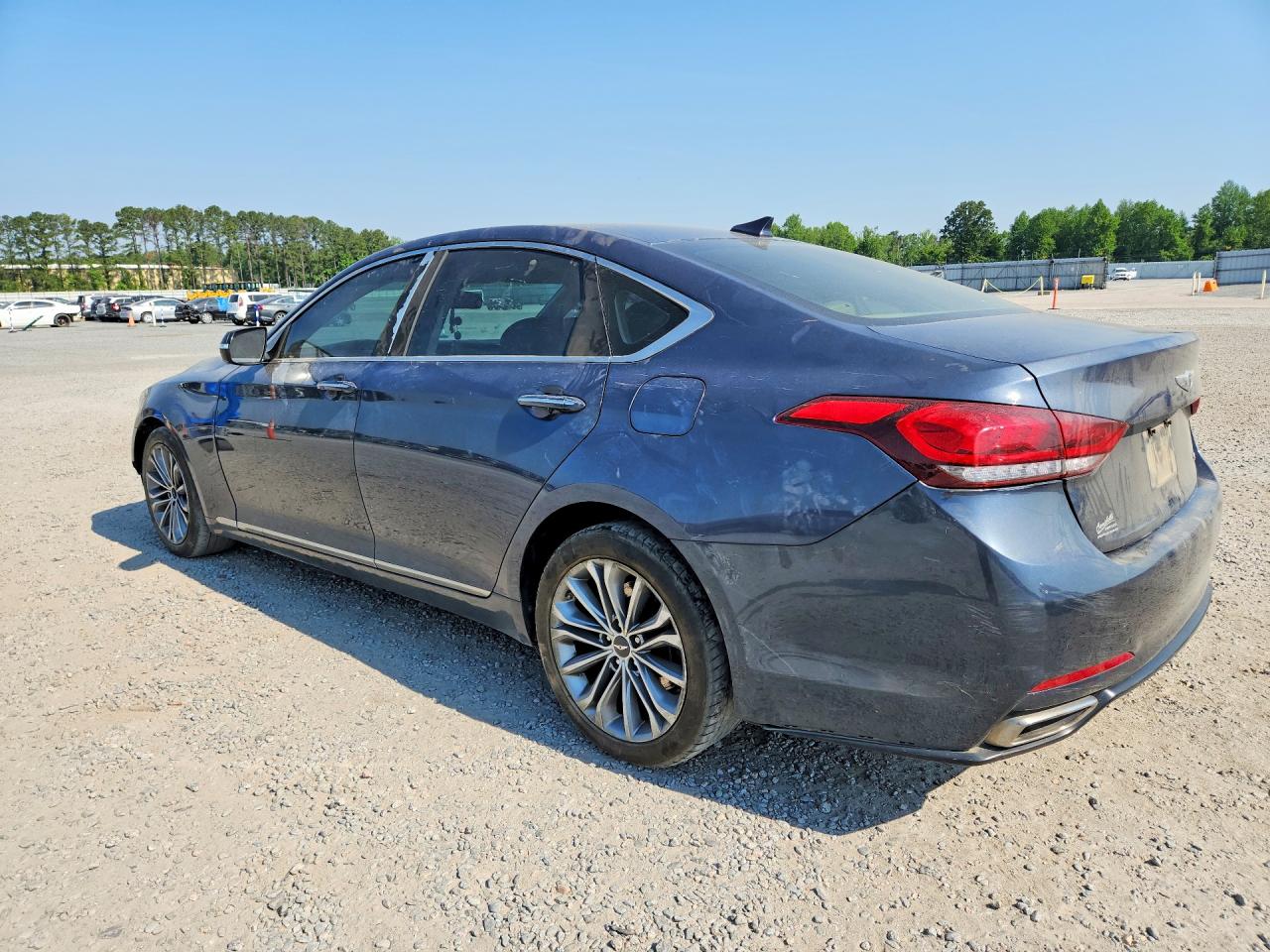 Hyundai Genesis 3.8l