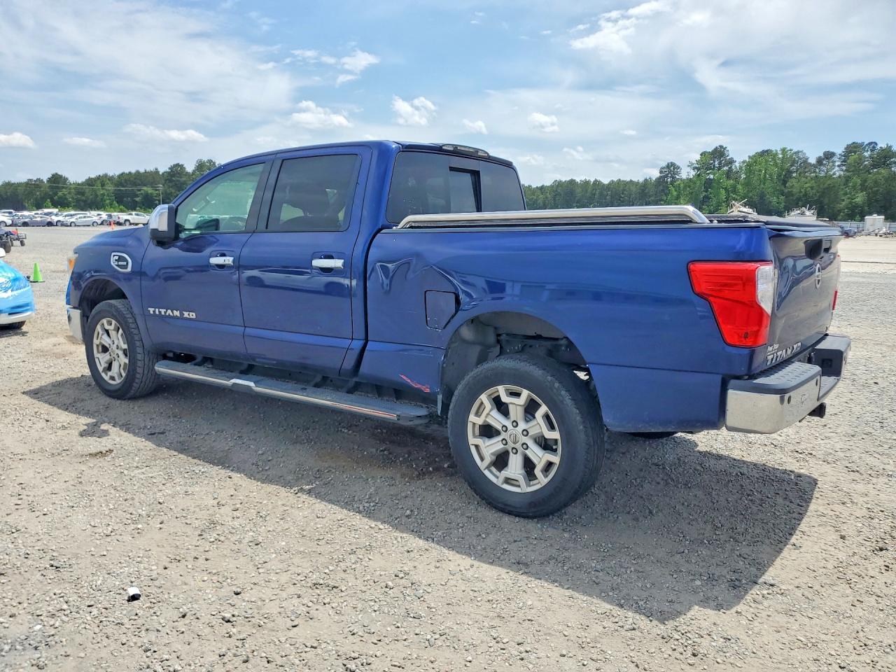 Nissan Titan Sl
