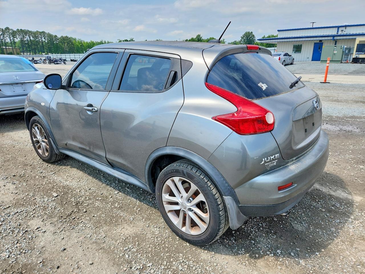Nissan JUKE S