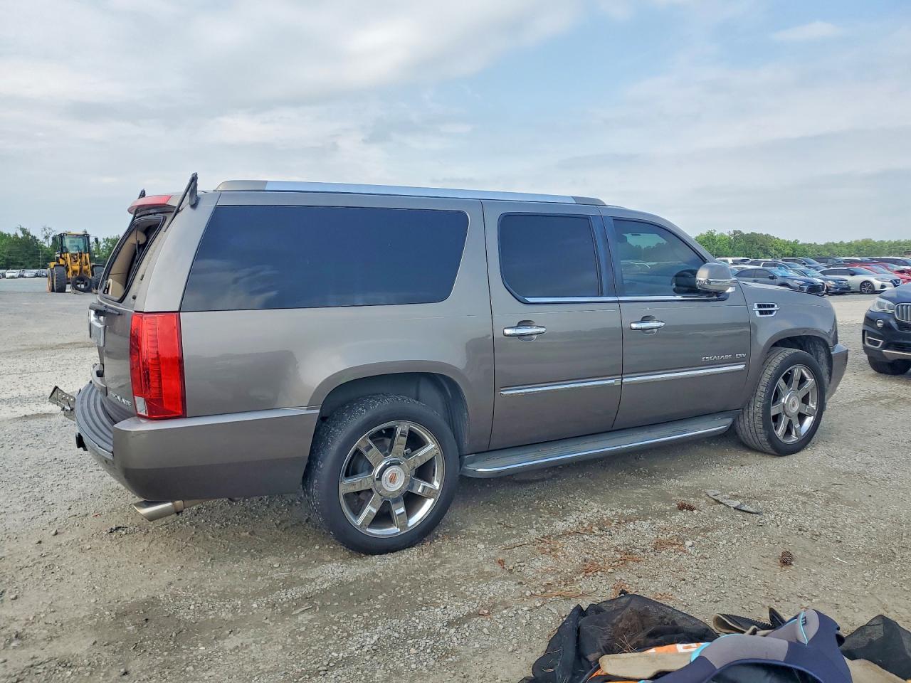 Cadillac Escalade Esv Luxury