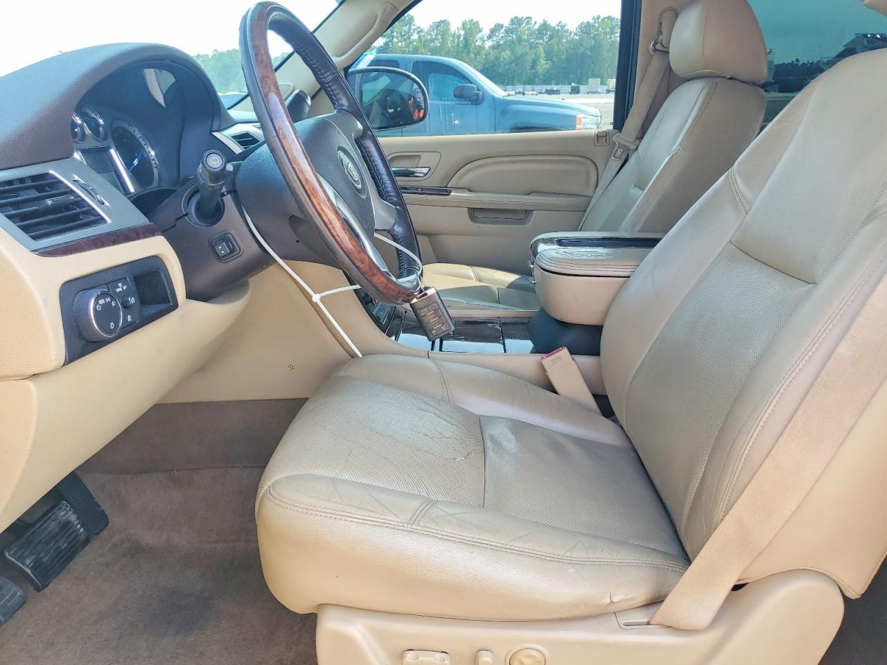 Cadillac Escalade Esv Luxury