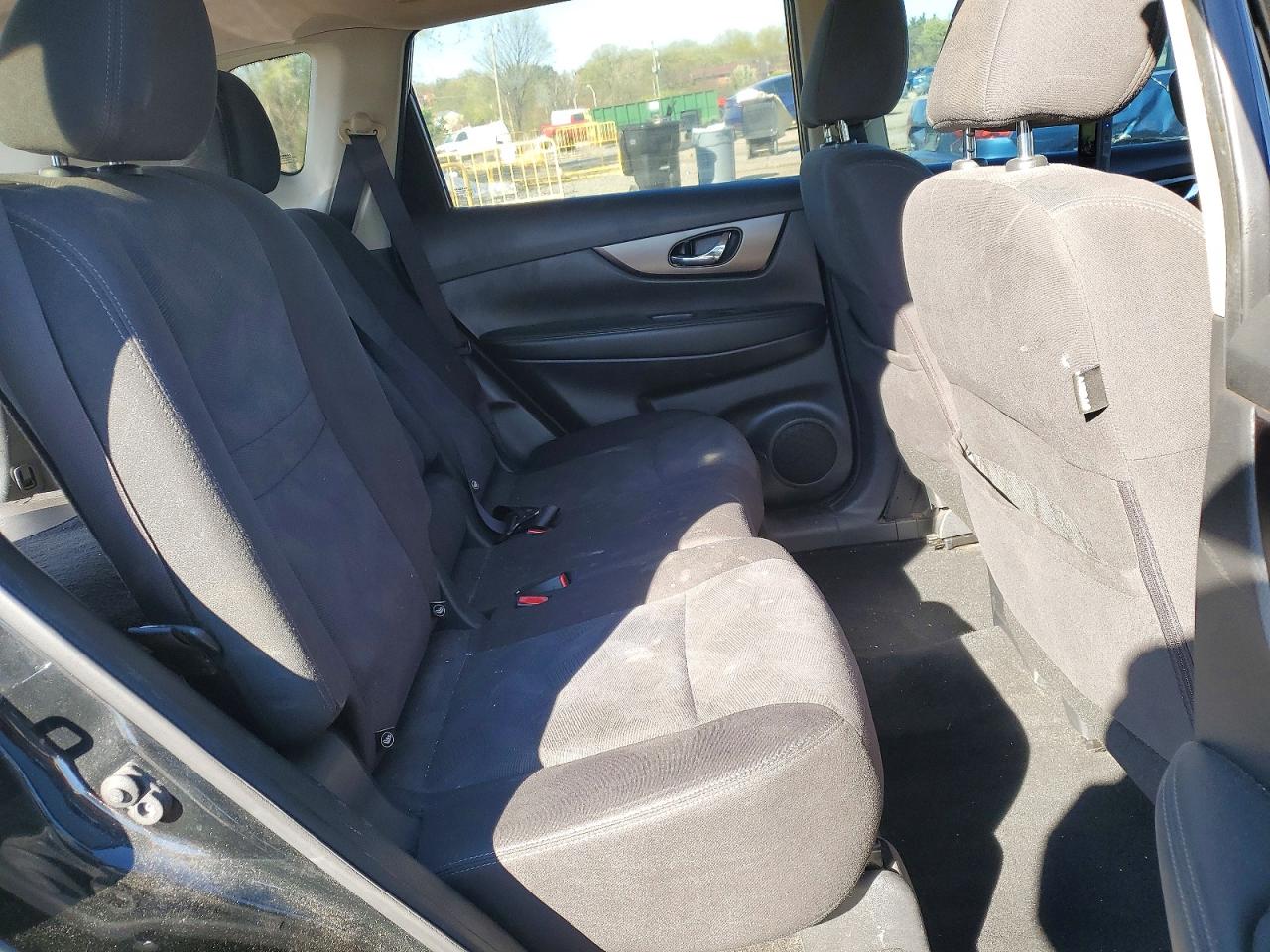Nissan Rogue Sv