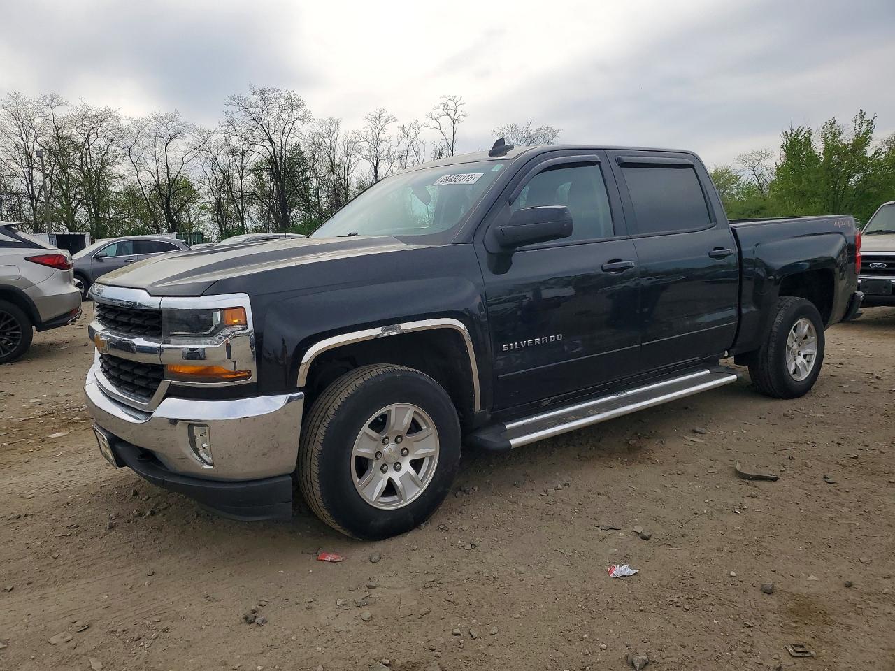 Salvage Chevrolet Silverado Image