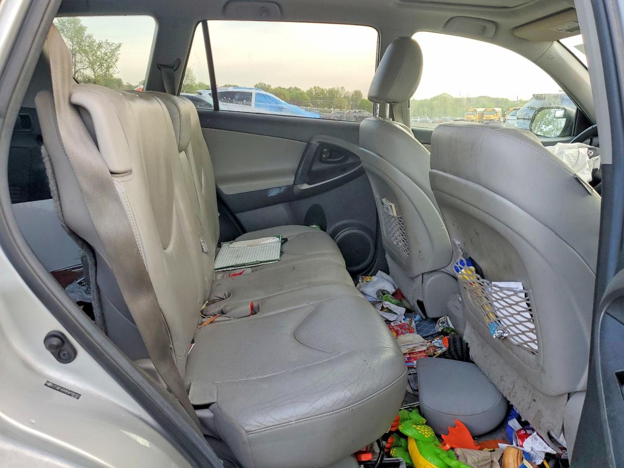 Toyota RAV4 Limited