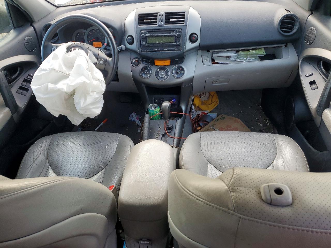 Toyota RAV4 Limited