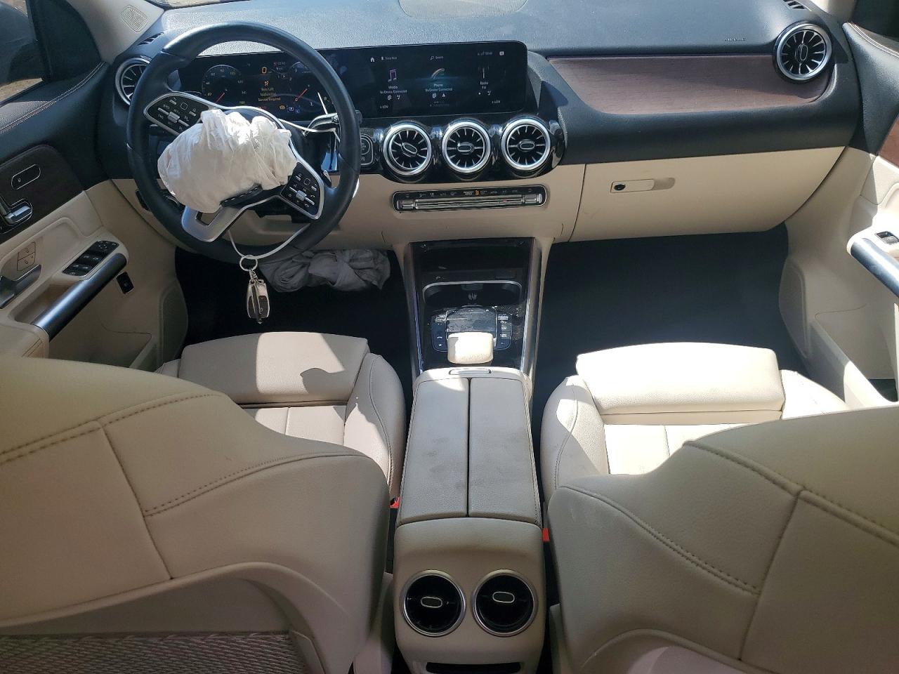 Mercedes-Benz GLA 250 4matic