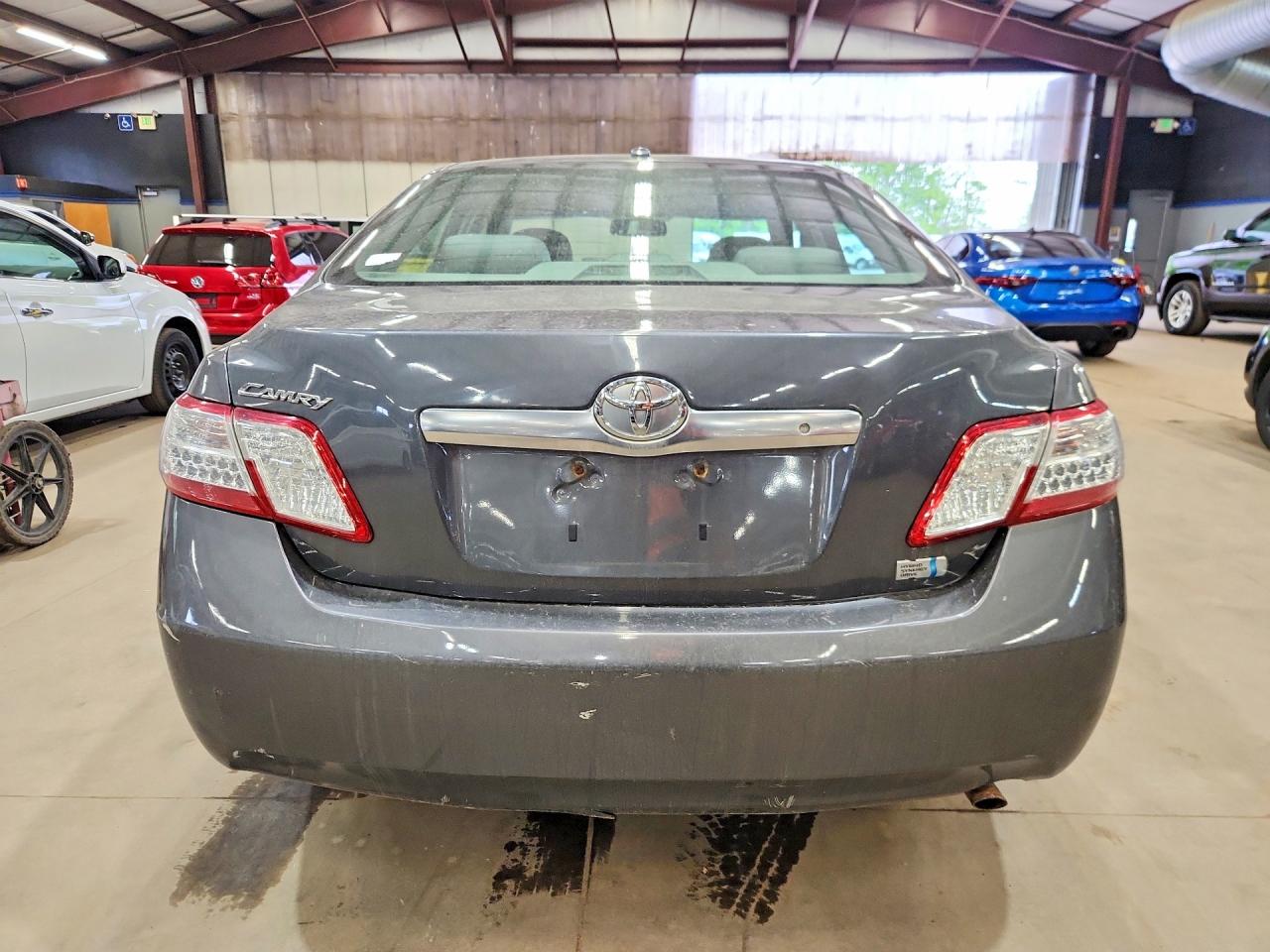 Toyota Camry Hybrid
