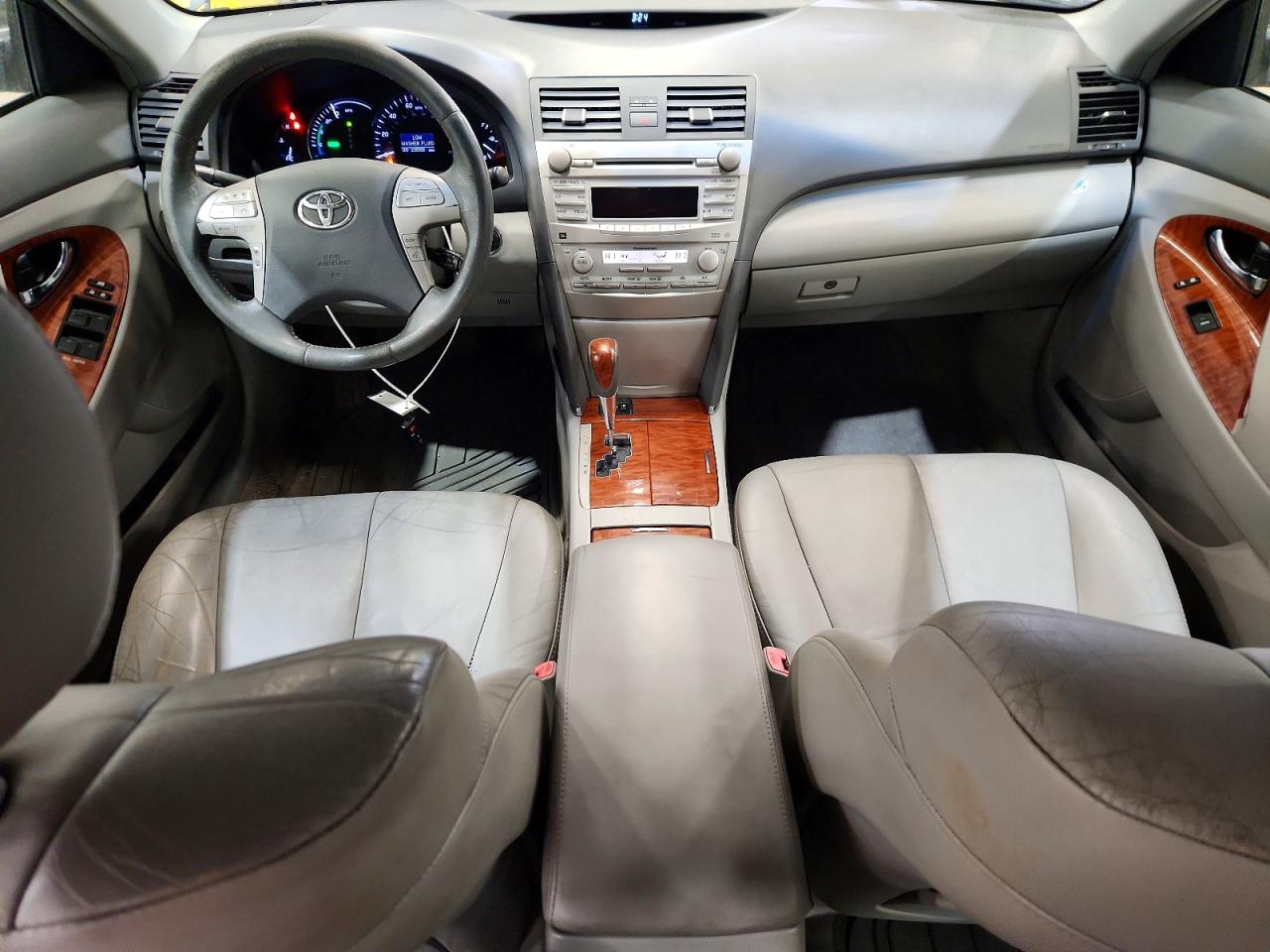 Toyota Camry Hybrid