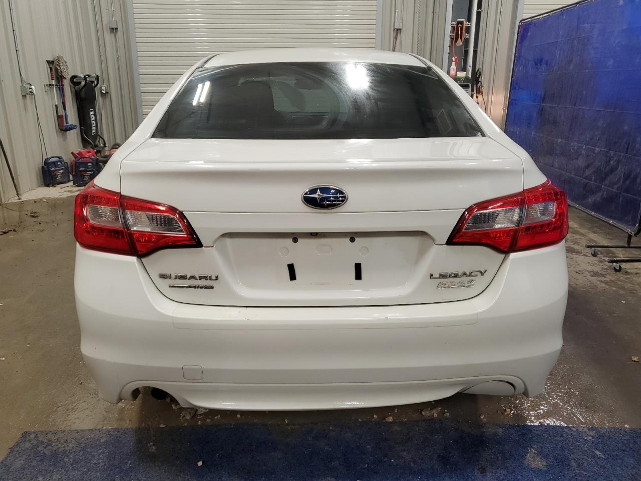 Subaru Legacy 2.5i
