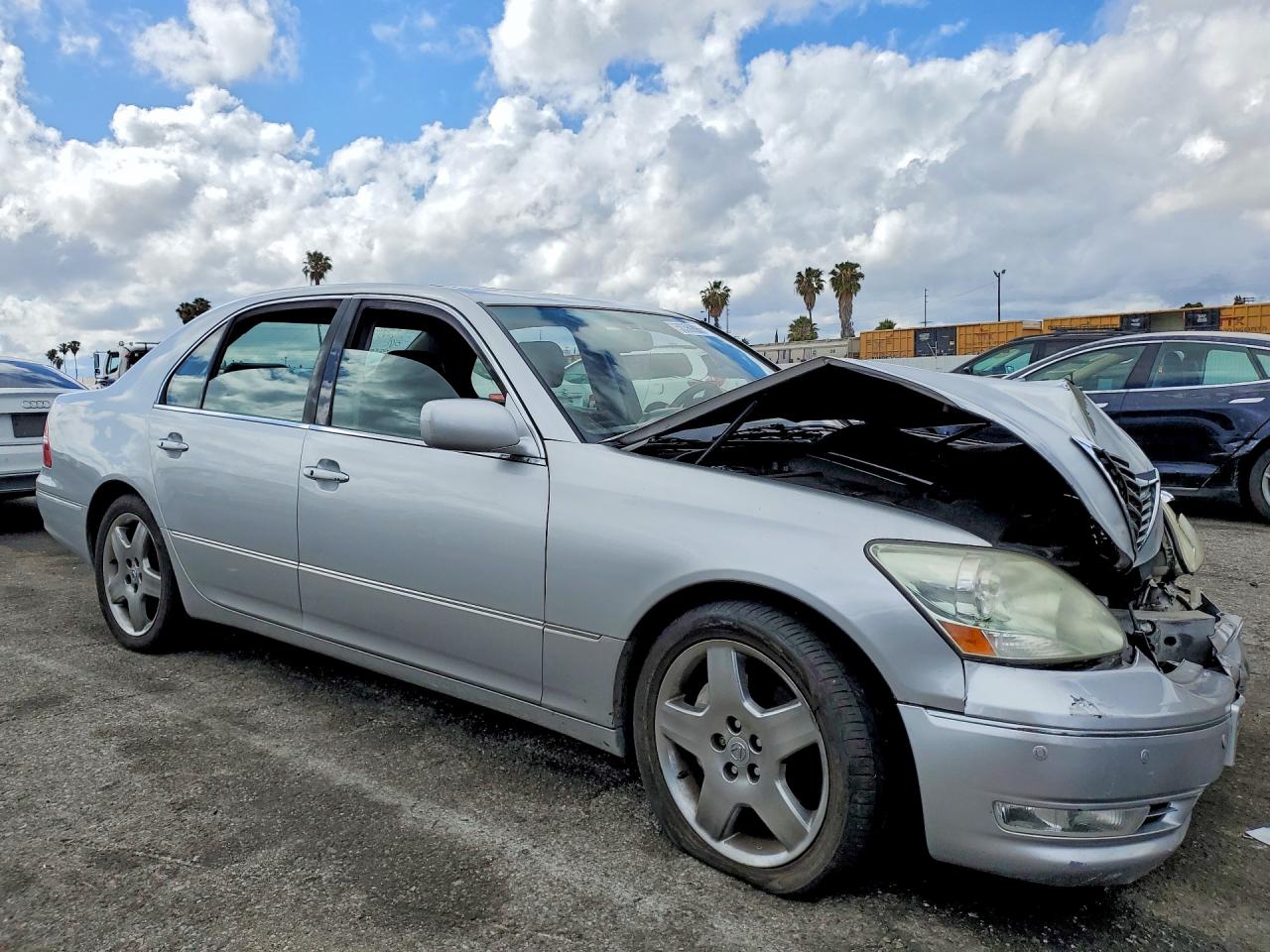 Lexus LS 430