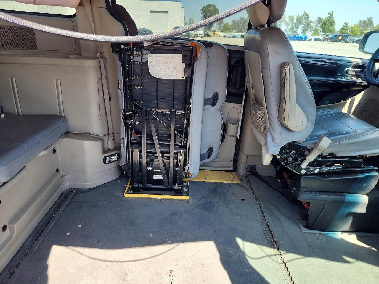 Dodge Caravan Se