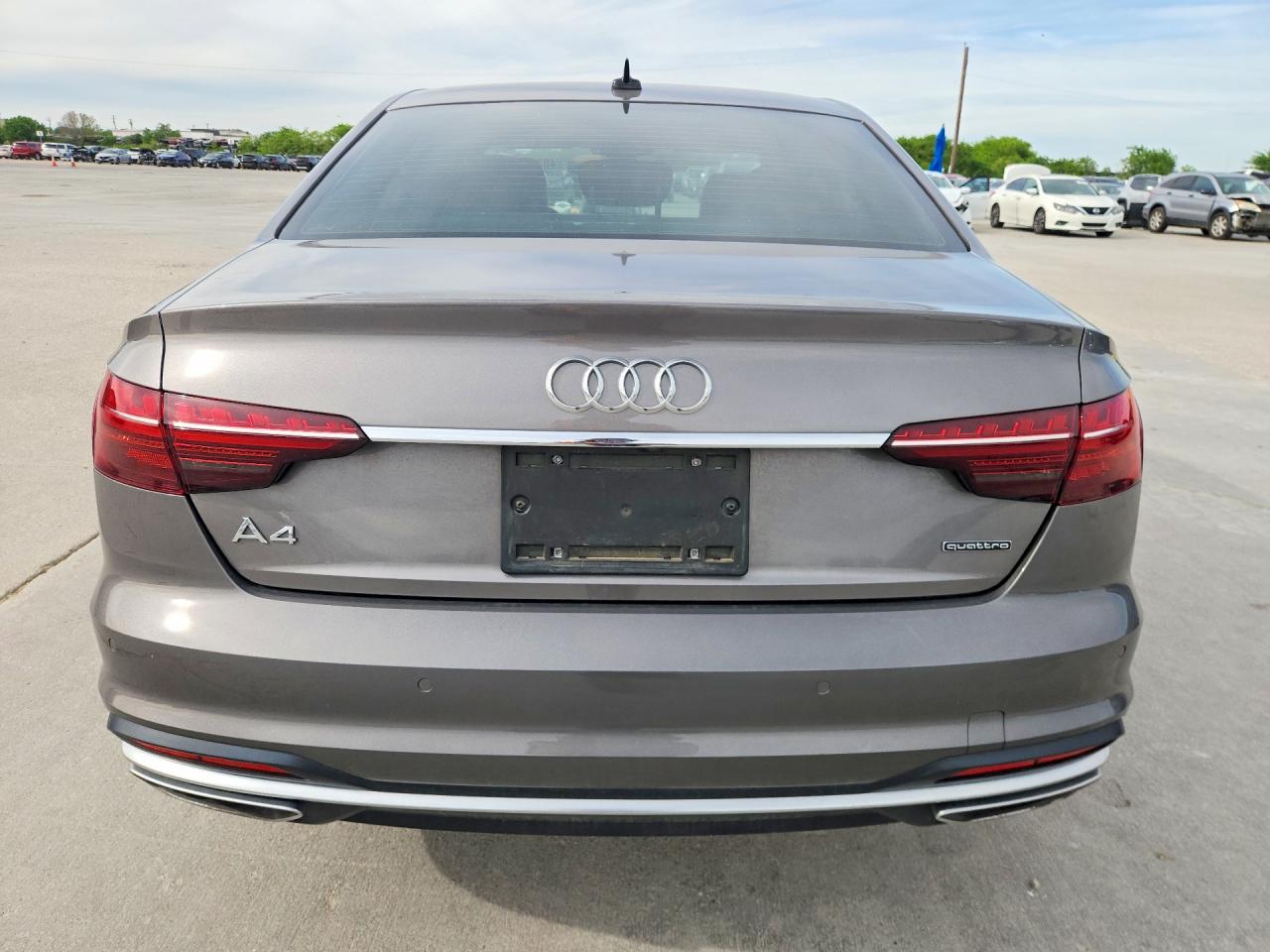 Audi A4 Premium 40