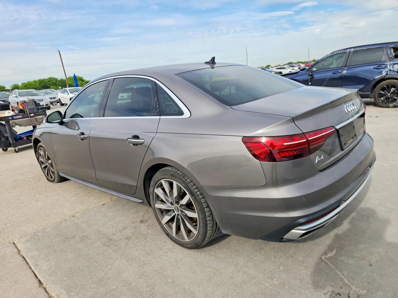 Audi A4 Premium 40