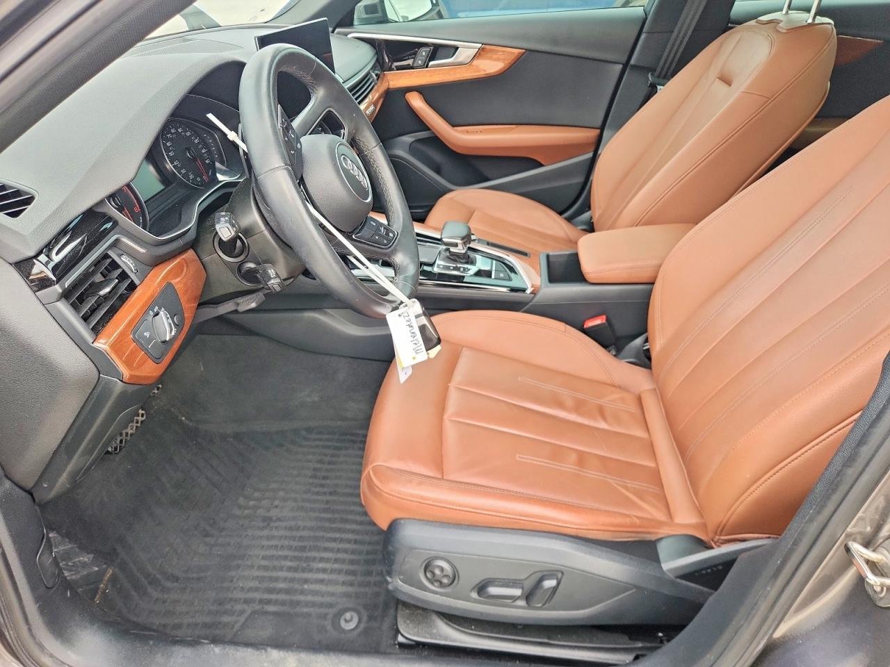 Audi A4 Premium 40