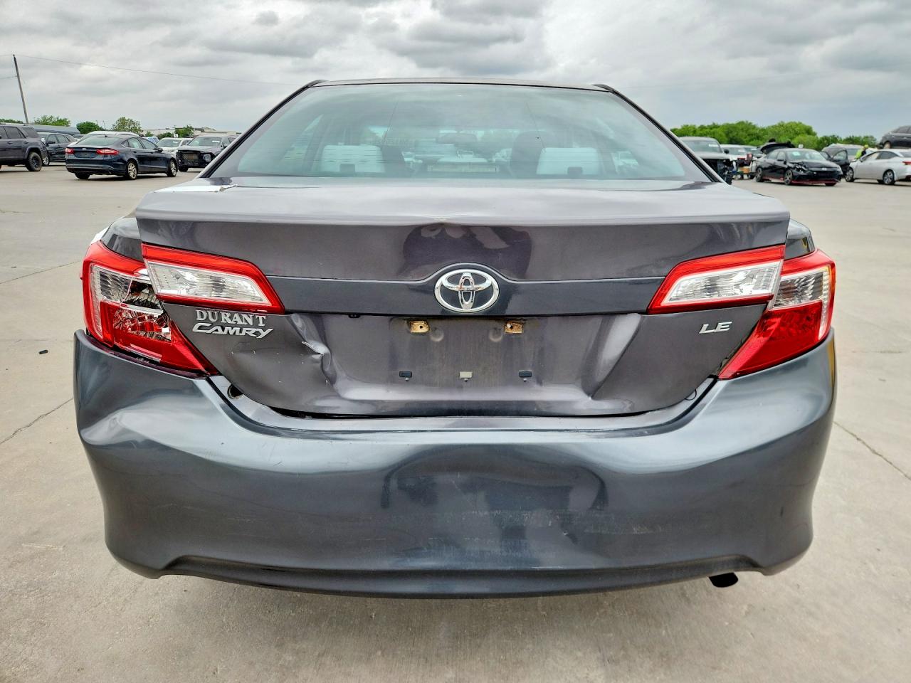 Toyota Camry Le
