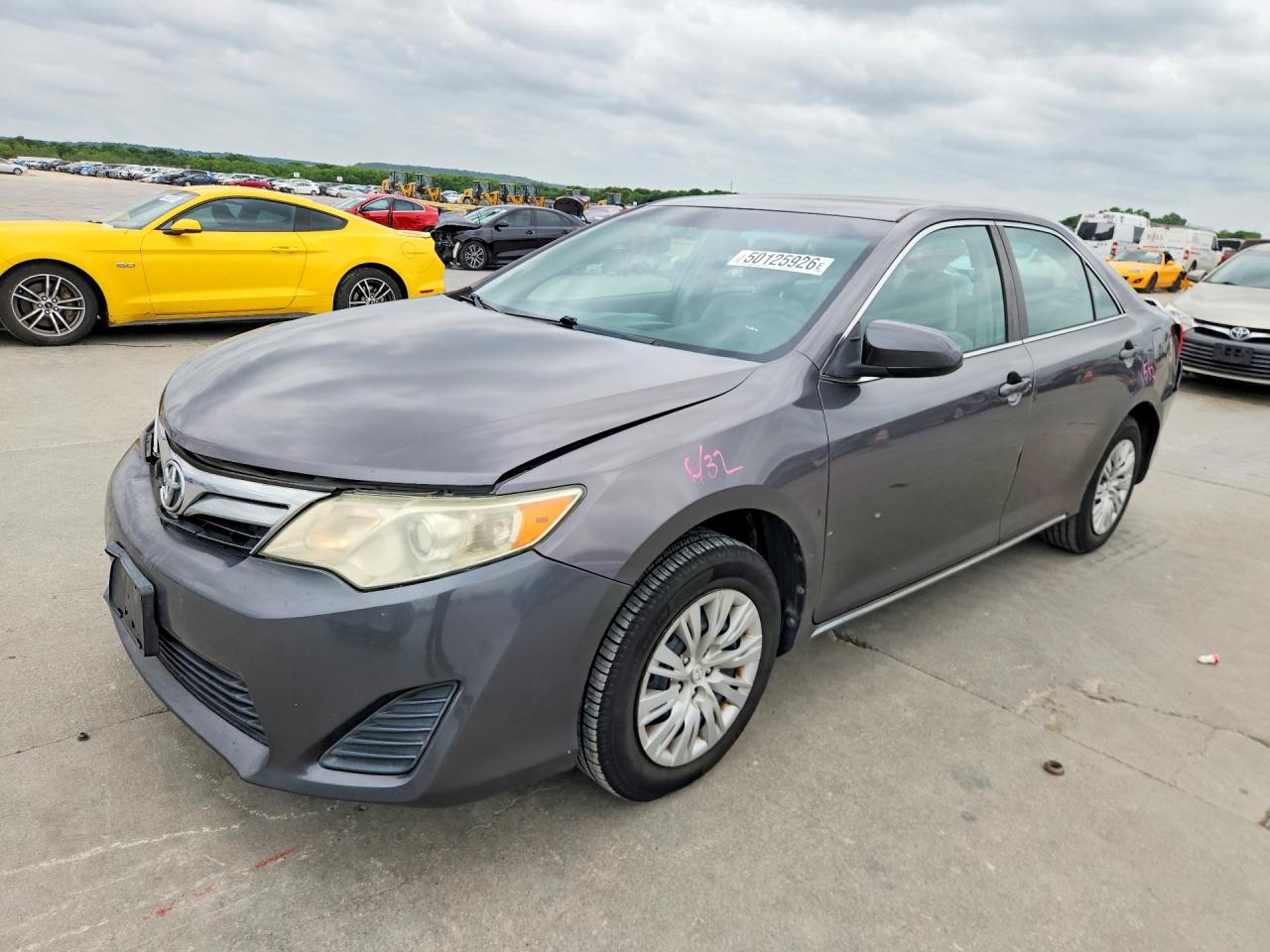 Salvage Toyota Camry Image