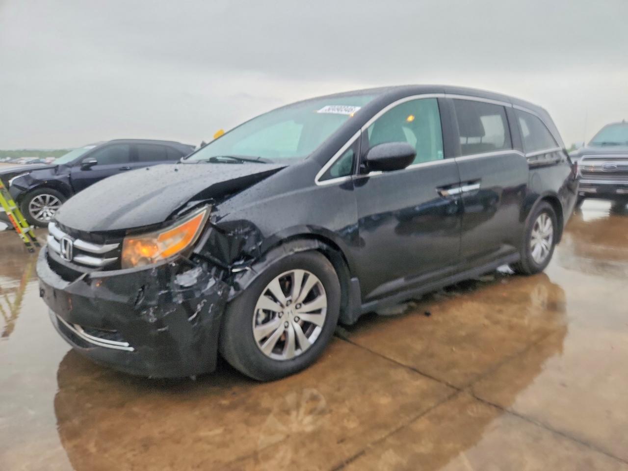 Salvage Honda Odyssey Image