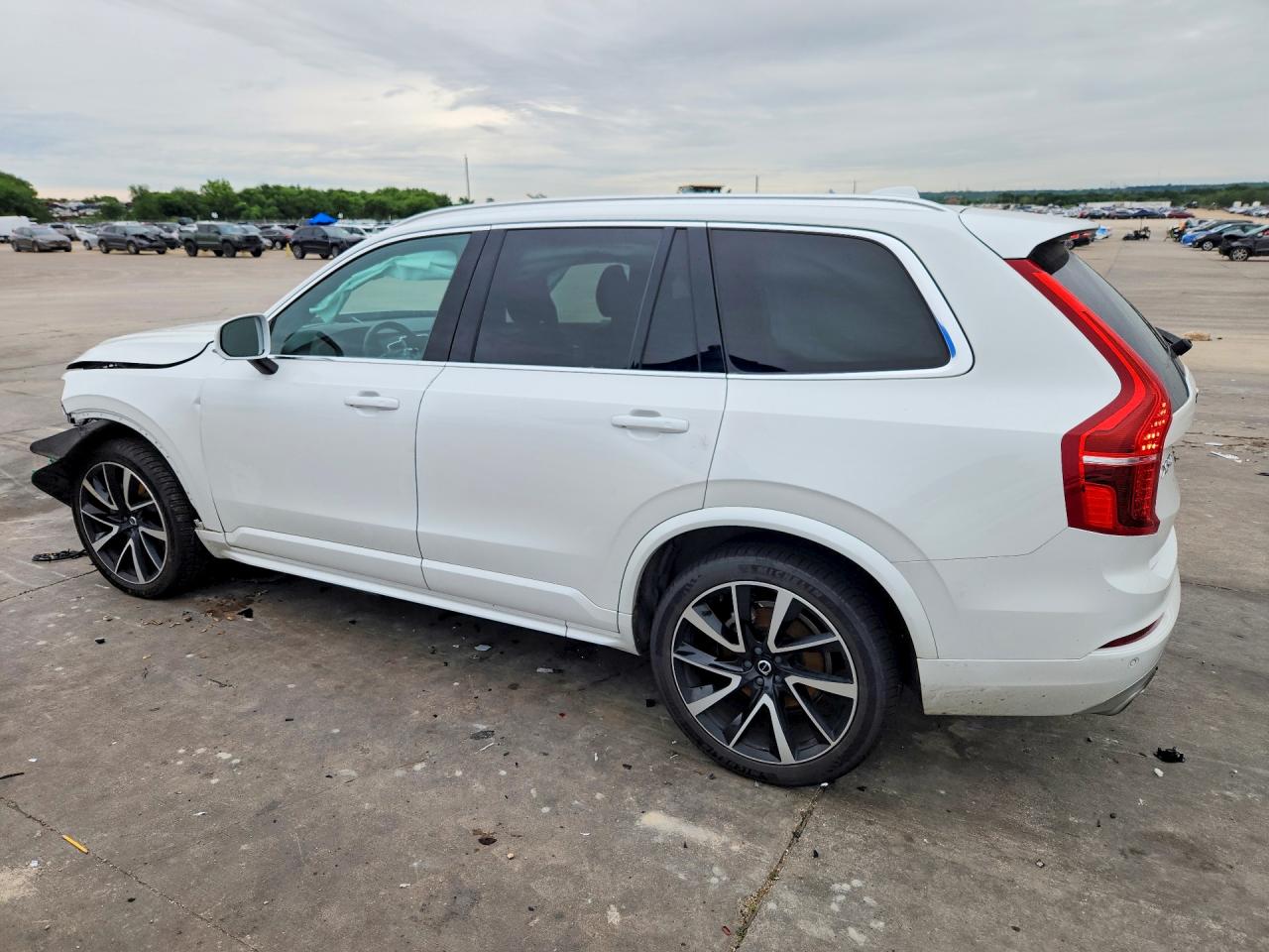 Volvo XC90 T6 Momentum