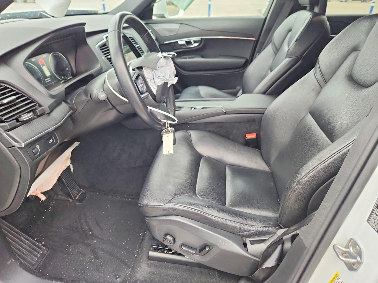 Volvo XC90 T6 Momentum