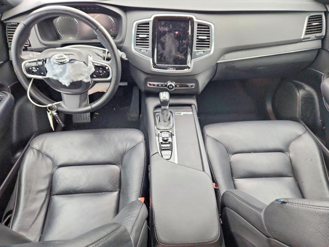 Volvo XC90 T6 Momentum