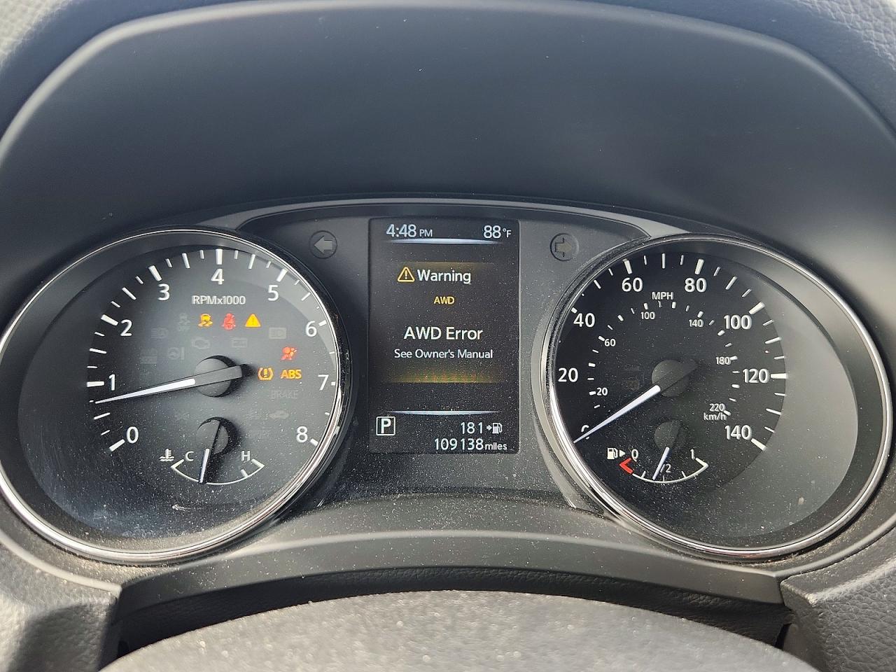 Nissan Rogue Sv