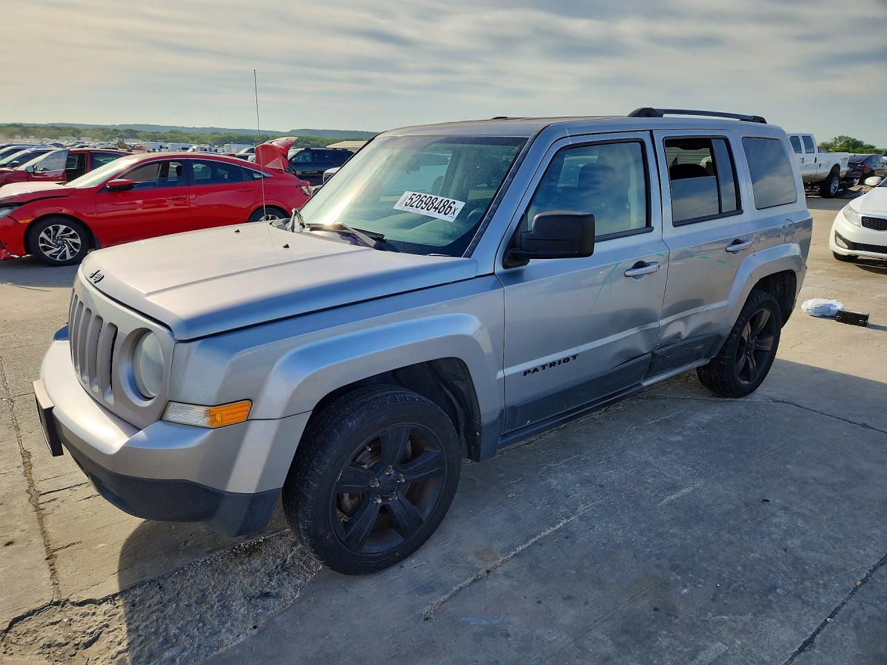 Salvage Jeep Patriot Image