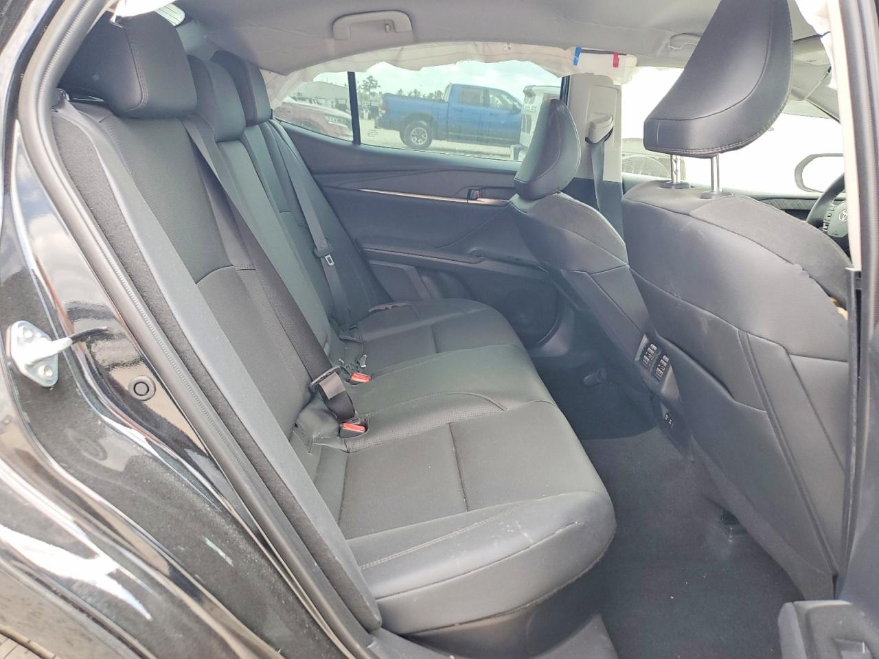 Toyota Camry Xle