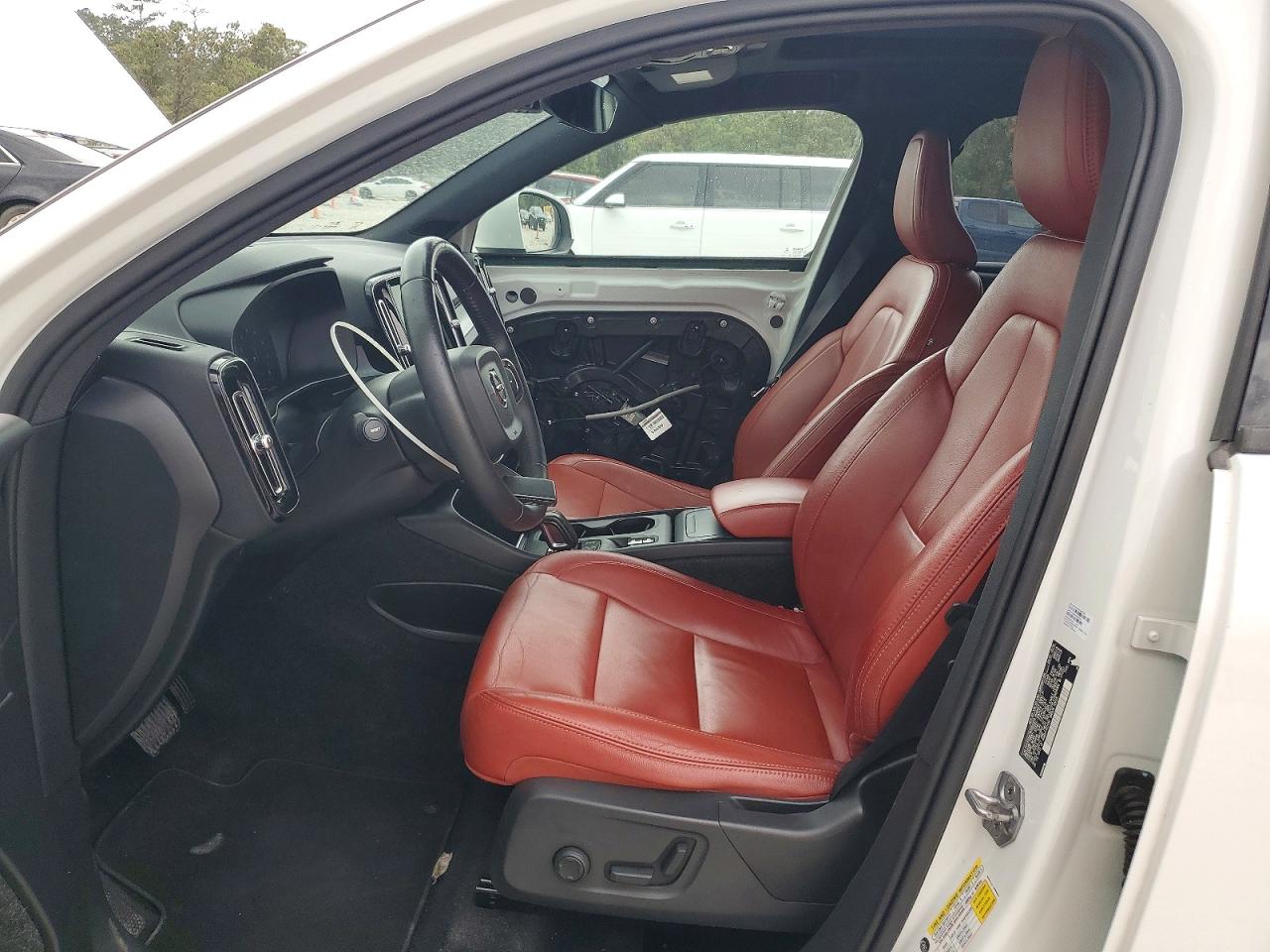 Volvo XC40 T5 Momentum