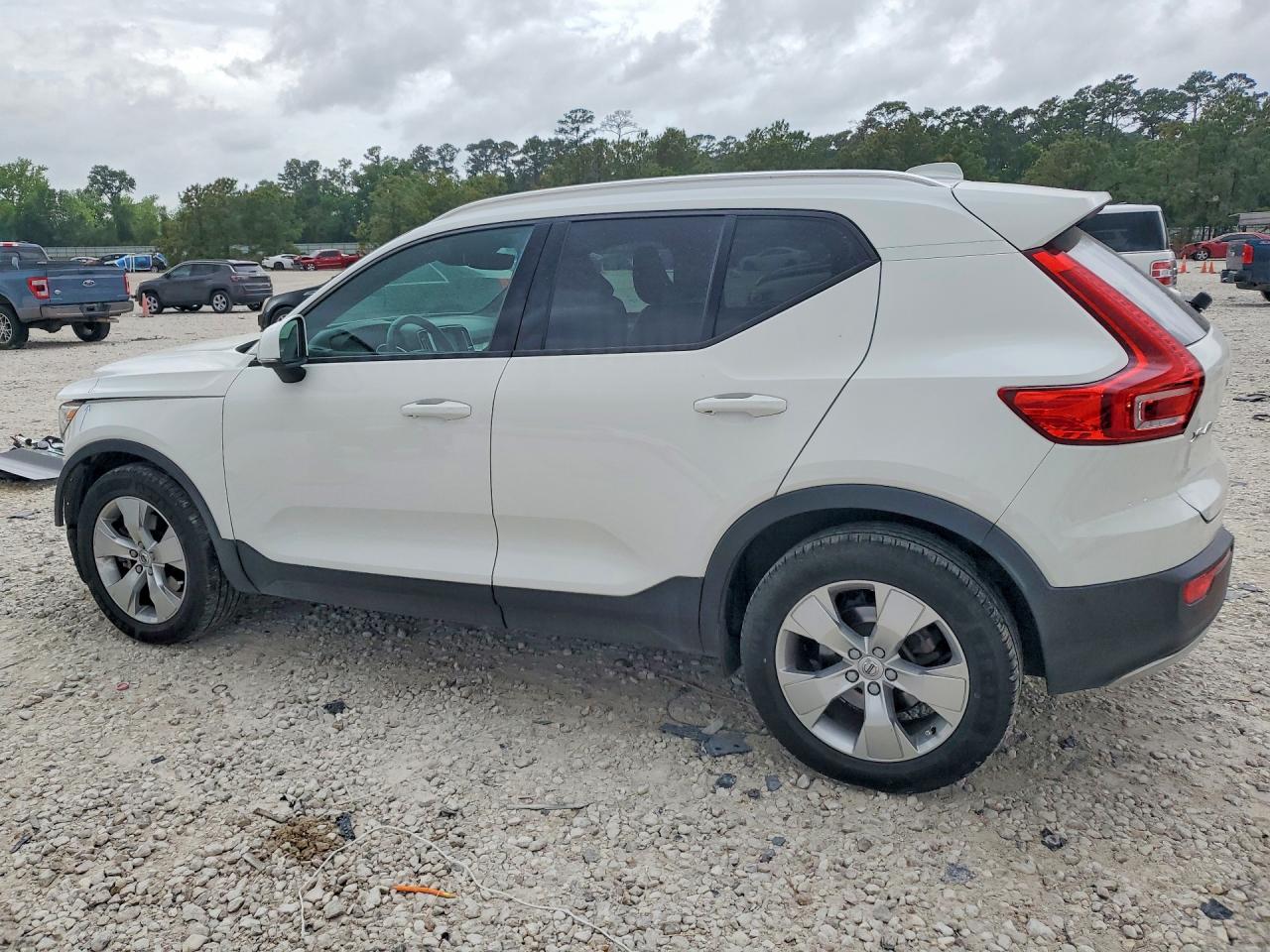 Volvo XC40 T5 Momentum