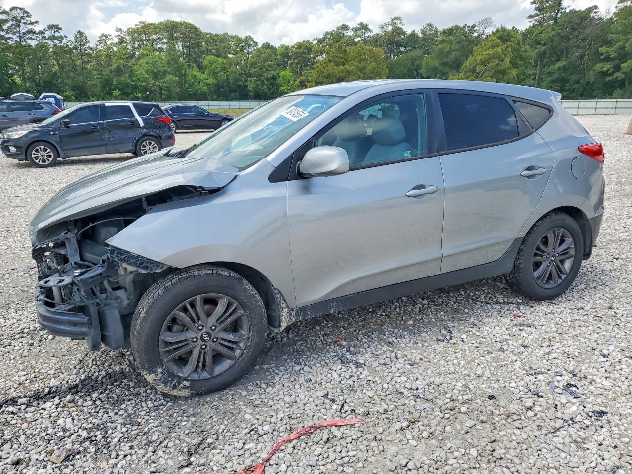 Salvage Hyundai TUCSON Image