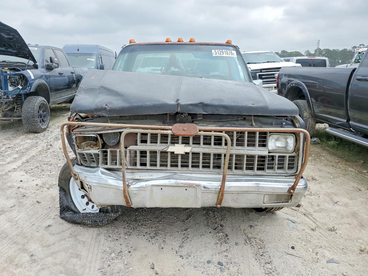 Chevrolet C30