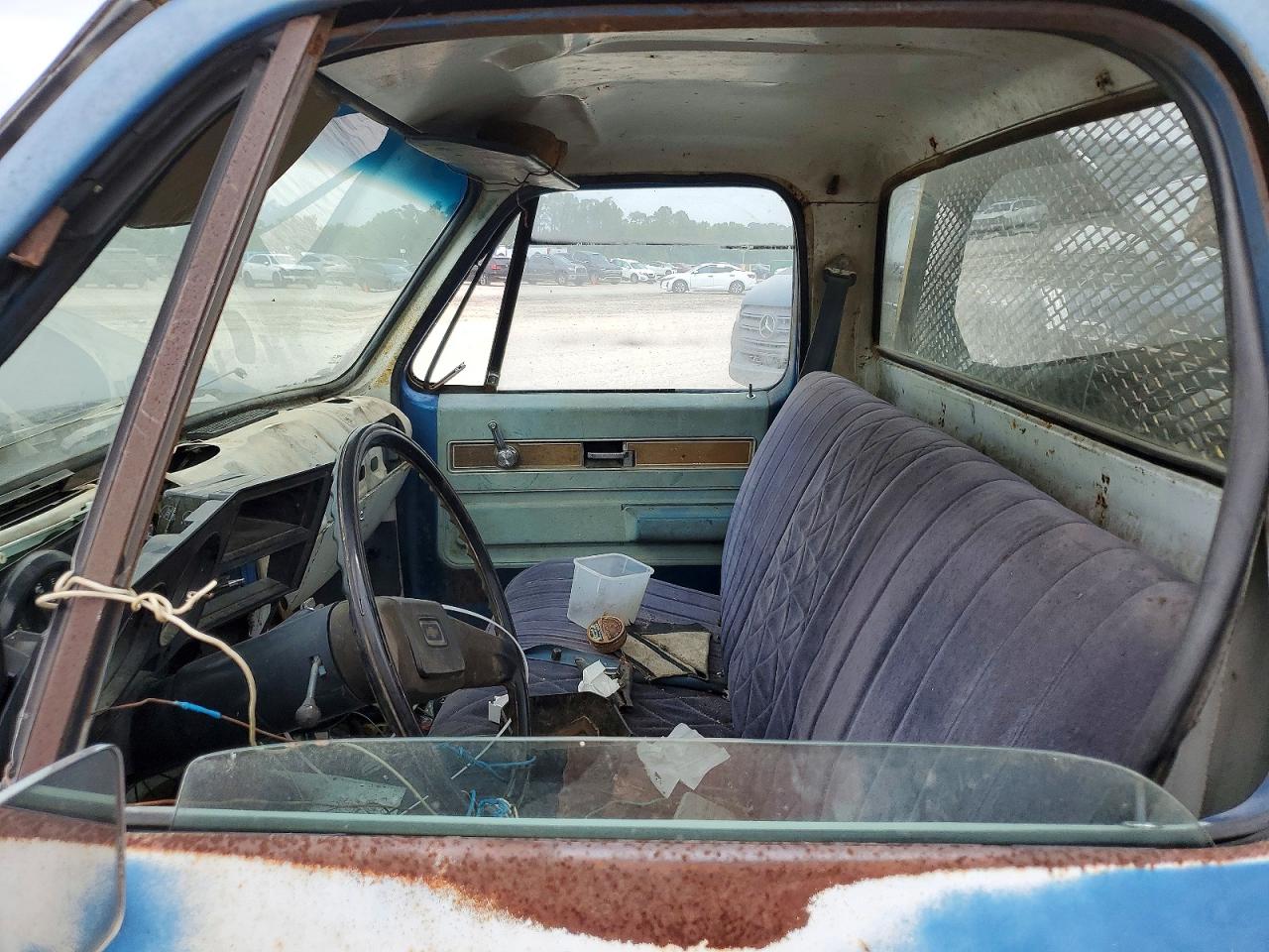 Chevrolet C30