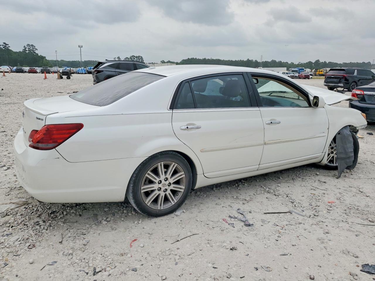 Toyota Avalon Limited