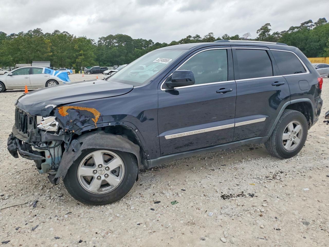 Salvage Jeep Grand Cherokee Image