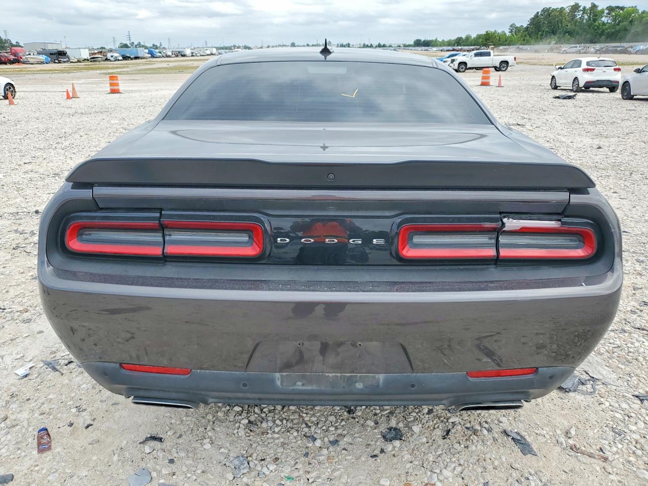 Dodge Challenger R