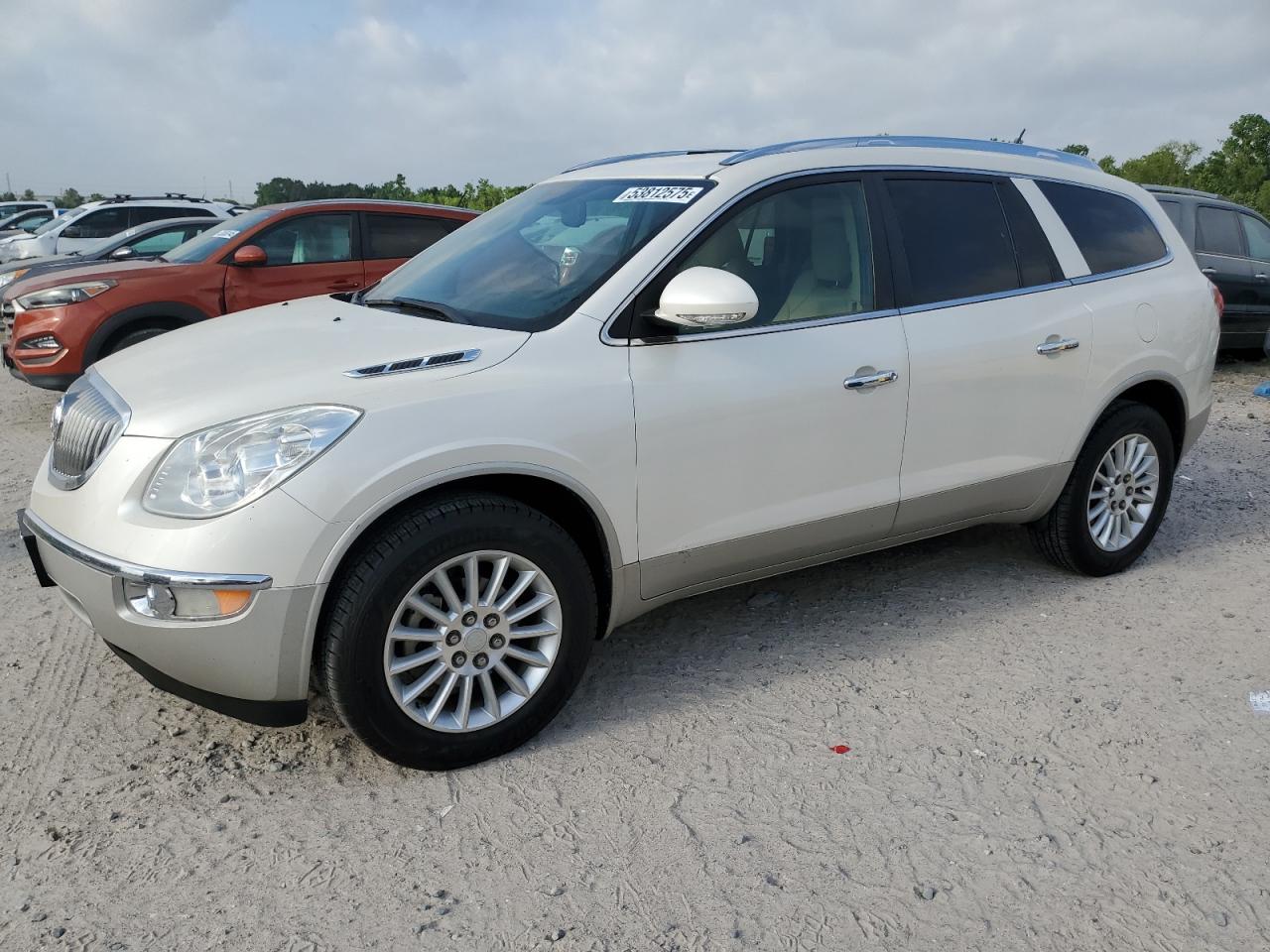 Salvage Buick Enclave Image